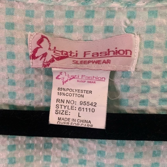 Women’s cute vintage teal & white gingham nightgown - Picture 3 of 5